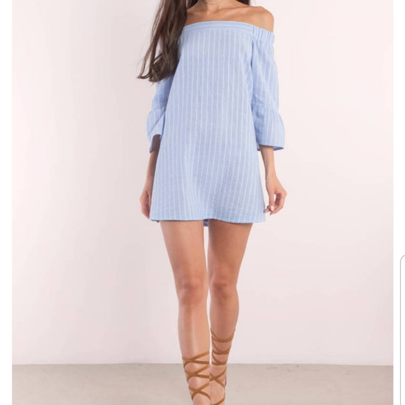 Tobi off shoulder dress - Picture 2 of 4